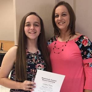 Meet your Posher, Crissie